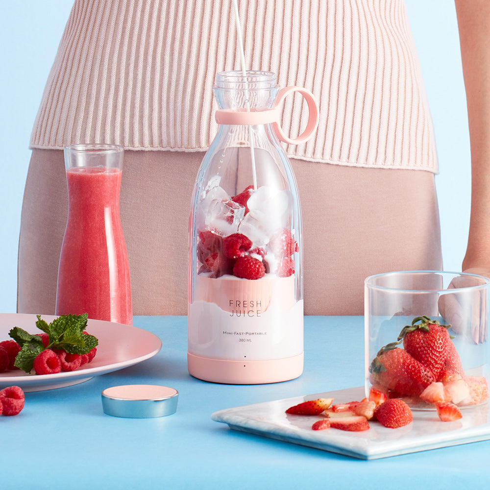 Portable Mini Juicer Cup